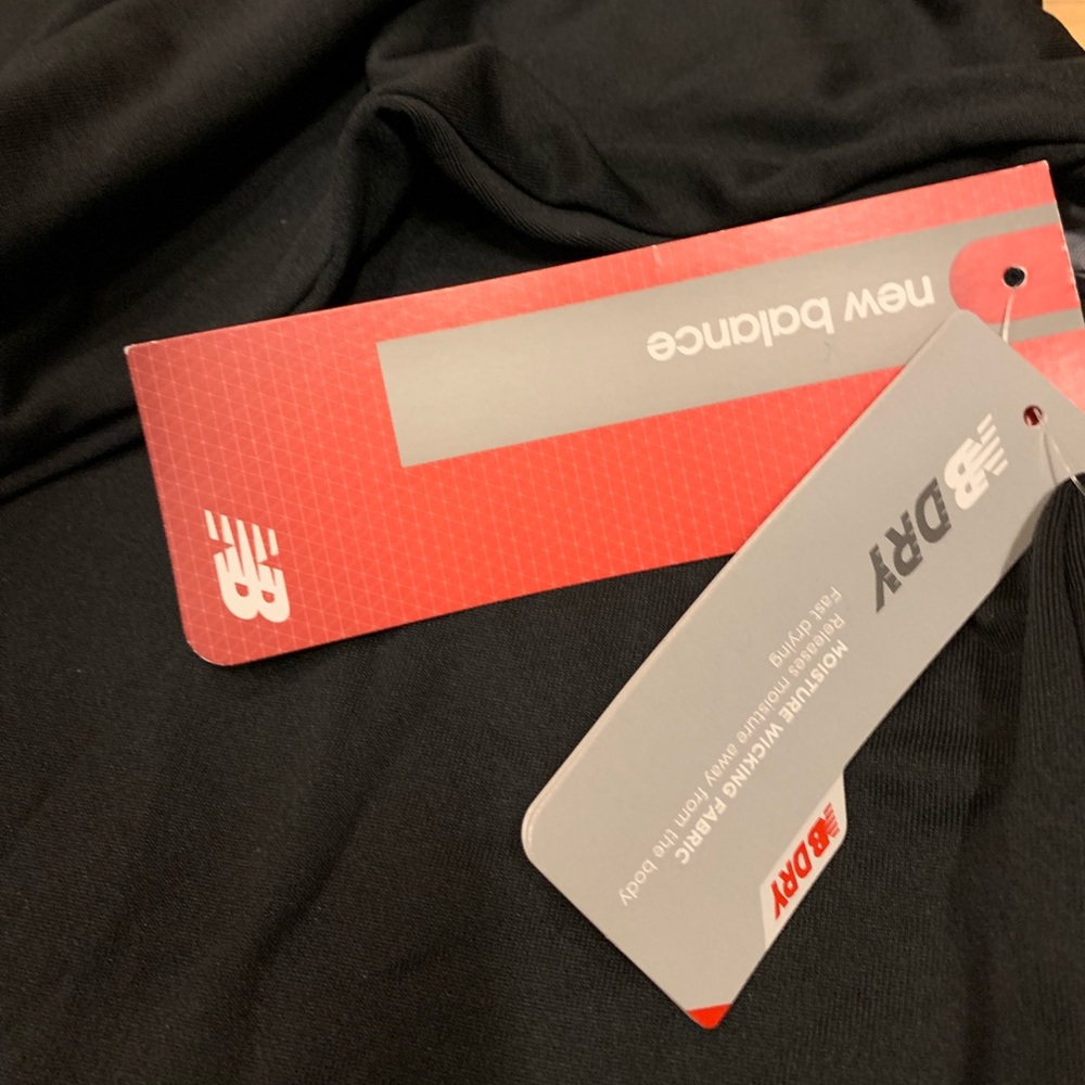 New Balance NWT half-zip performance pullover - Picture 5 of 6